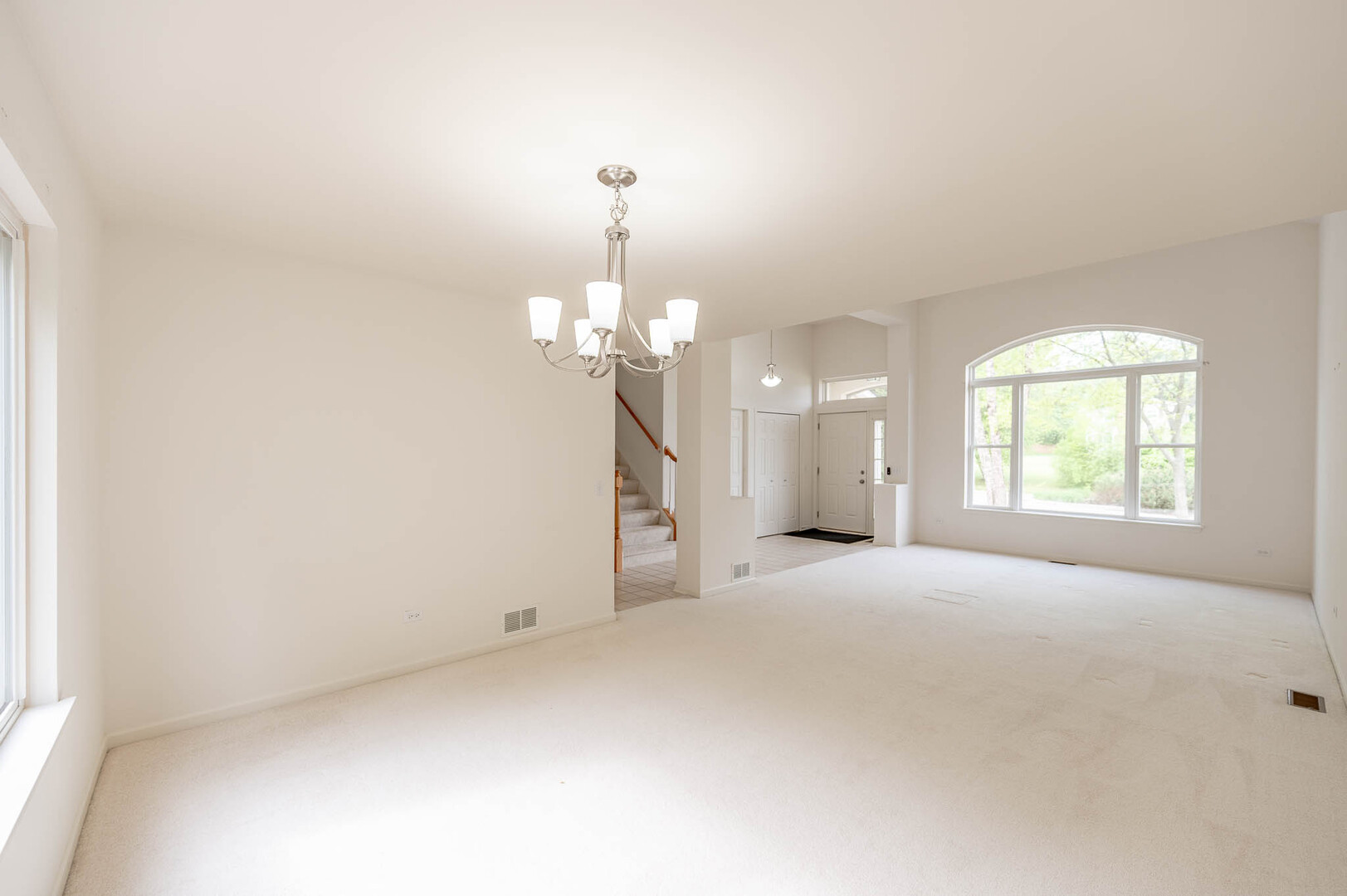 1716 Normandy Woods Court