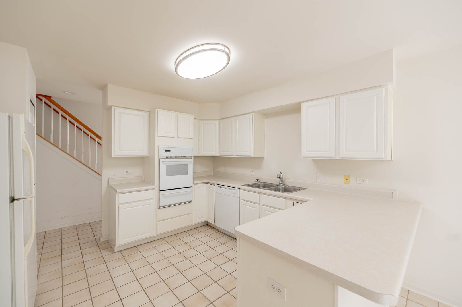 1716 Normandy Woods Court