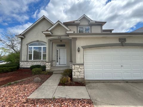 Photo of 1716 Normandy Woods Court, Grayslake, IL 60030 (MLS # 12648826)