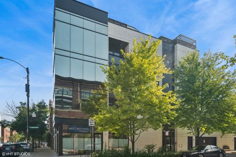 Tiny photo for 2138 N Damen Avenue #4, Chicago, IL 60647 (MLS # 12469273)