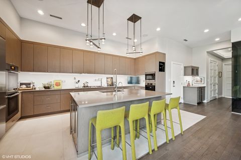 Tiny photo for 2138 N Damen Avenue #4, Chicago, IL 60647 (MLS # 12469273)