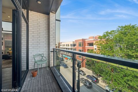 Tiny photo for 2138 N Damen Avenue #4, Chicago, IL 60647 (MLS # 12469273)