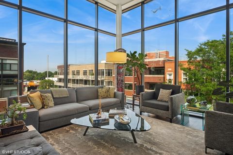 Tiny photo for 2138 N Damen Avenue #4, Chicago, IL 60647 (MLS # 12469273)