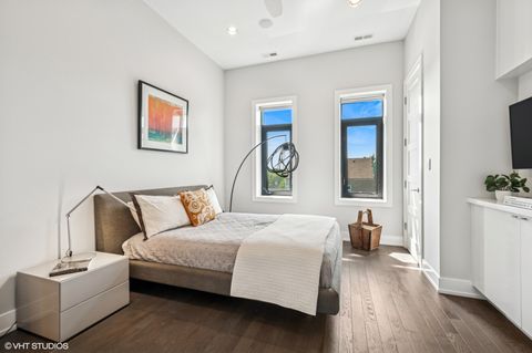 Tiny photo for 2138 N Damen Avenue #4, Chicago, IL 60647 (MLS # 12469273)