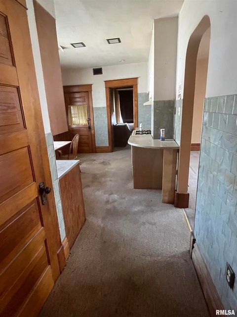 Tiny photo for 1109 S MICHIGAN Street, Davenport, IA 52802 (MLS # QC4264137)