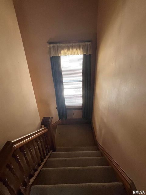 Tiny photo for 1109 S MICHIGAN Street, Davenport, IA 52802 (MLS # QC4264137)