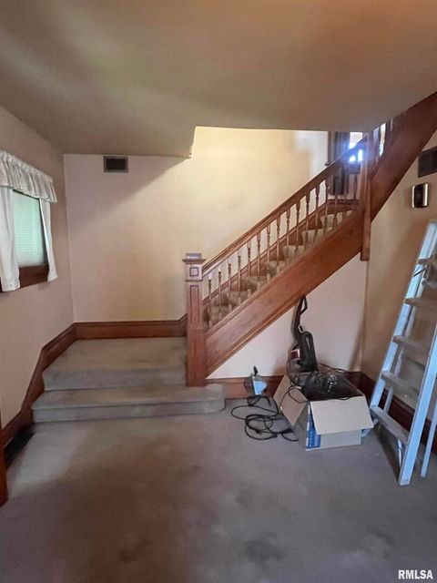 Tiny photo for 1109 S MICHIGAN Street, Davenport, IA 52802 (MLS # QC4264137)