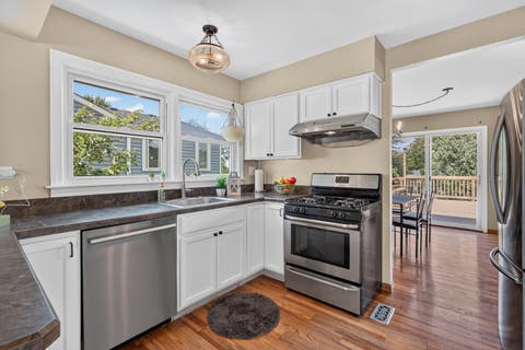Tiny photo for 1334 Allison Lane, Schaumburg, IL 60194 (MLS # 12719212)