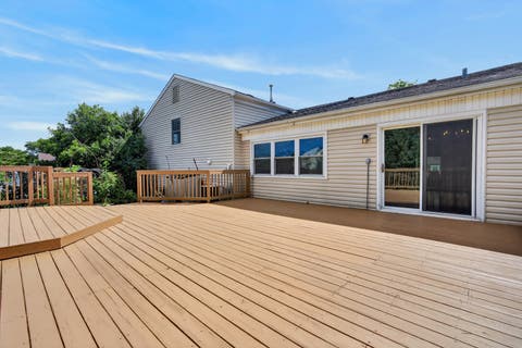 Tiny photo for 1334 Allison Lane, Schaumburg, IL 60194 (MLS # 12719212)