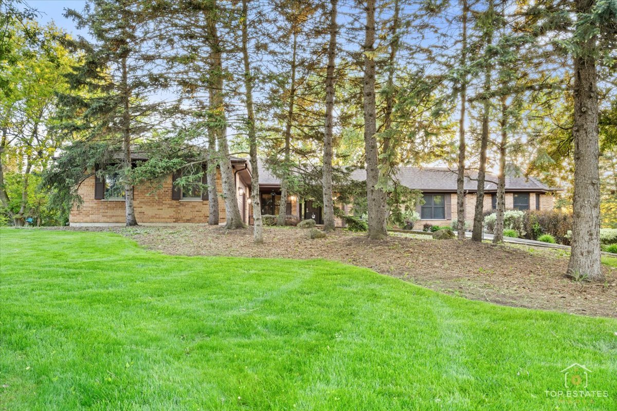 21824 Cambridge Drive