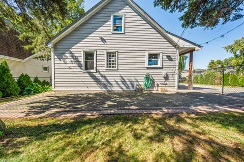 Tiny photo for 9725 Normandy Avenue, Oak Lawn, IL 60453 (MLS # 12502890)