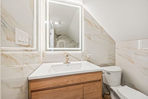 Tiny photo for 9725 Normandy Avenue, Oak Lawn, IL 60453 (MLS # 12502890)