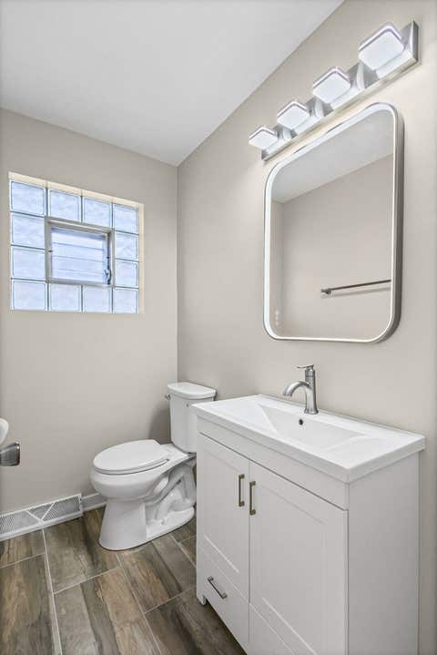 Tiny photo for 658 Hoxie Avenue, Calumet City, IL 60409 (MLS # 12734371)