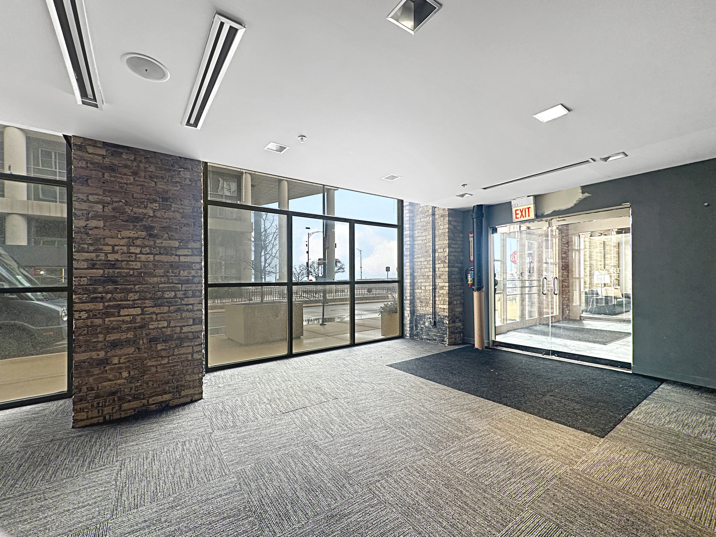 540 N Lake Shore Drive 2