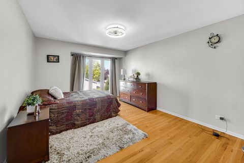 Tiny photo for 406 Hummingbird Court, Deerfield, IL 60015 (MLS # 12623545)