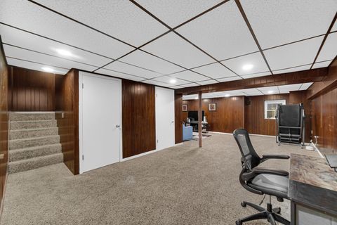 Tiny photo for 406 Hummingbird Court, Deerfield, IL 60015 (MLS # 12623545)
