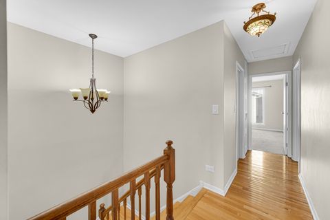 Tiny photo for 406 Hummingbird Court, Deerfield, IL 60015 (MLS # 12623545)