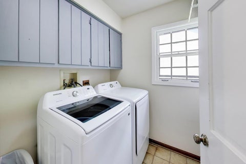 Tiny photo for 925 Hidden Lake Road, Naperville, IL 60565 (MLS # 12752098)