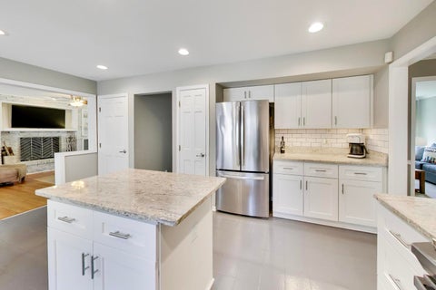 Tiny photo for 925 Hidden Lake Road, Naperville, IL 60565 (MLS # 12752098)