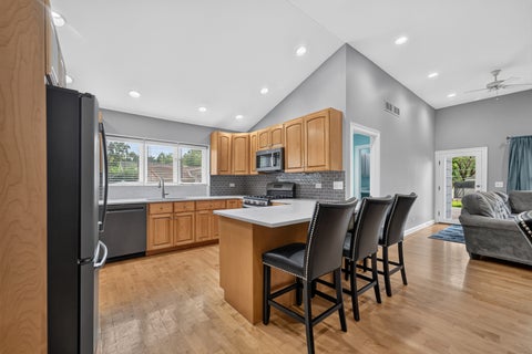 Tiny photo for 6914 Brookbank Road, Darien, IL 60561 (MLS # 12748108)