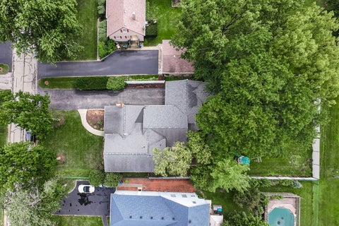Tiny photo for 6914 Brookbank Road, Darien, IL 60561 (MLS # 12748108)
