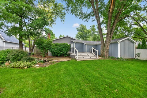 Tiny photo for 6914 Brookbank Road, Darien, IL 60561 (MLS # 12748108)