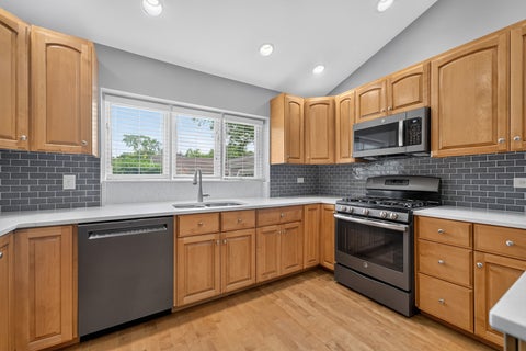 Tiny photo for 6914 Brookbank Road, Darien, IL 60561 (MLS # 12748108)
