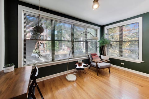Tiny photo for 747 W Cornelia Avenue #N1, Chicago, IL 60657 (MLS # 12742757)