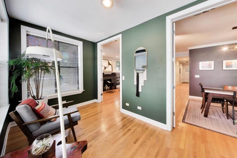 Tiny photo for 747 W Cornelia Avenue #N1, Chicago, IL 60657 (MLS # 12742757)