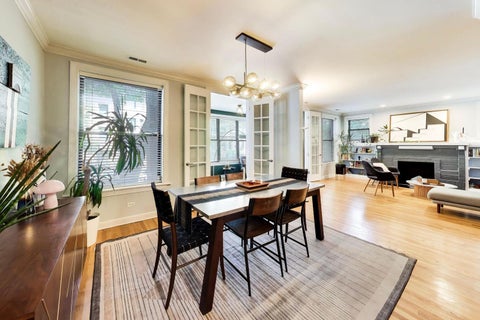 Tiny photo for 747 W Cornelia Avenue #N1, Chicago, IL 60657 (MLS # 12742757)