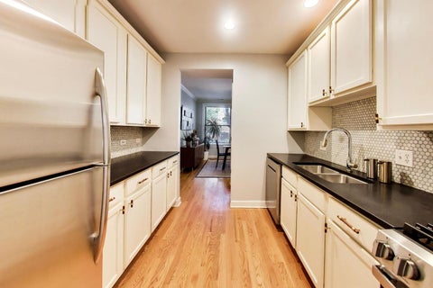 Tiny photo for 747 W Cornelia Avenue #N1, Chicago, IL 60657 (MLS # 12742757)