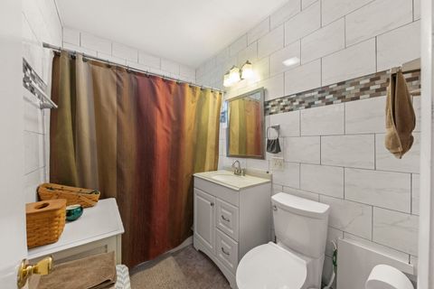 Tiny photo for 2646 N Mont Clare Avenue, Chicago, IL 60707 (MLS # 12586060)