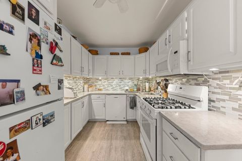 Tiny photo for 2646 N Mont Clare Avenue, Chicago, IL 60707 (MLS # 12586060)