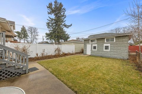 Tiny photo for 2646 N Mont Clare Avenue, Chicago, IL 60707 (MLS # 12586060)