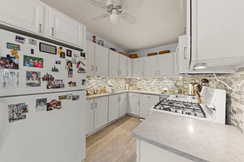 Tiny photo for 2646 N Mont Clare Avenue, Chicago, IL 60707 (MLS # 12586060)