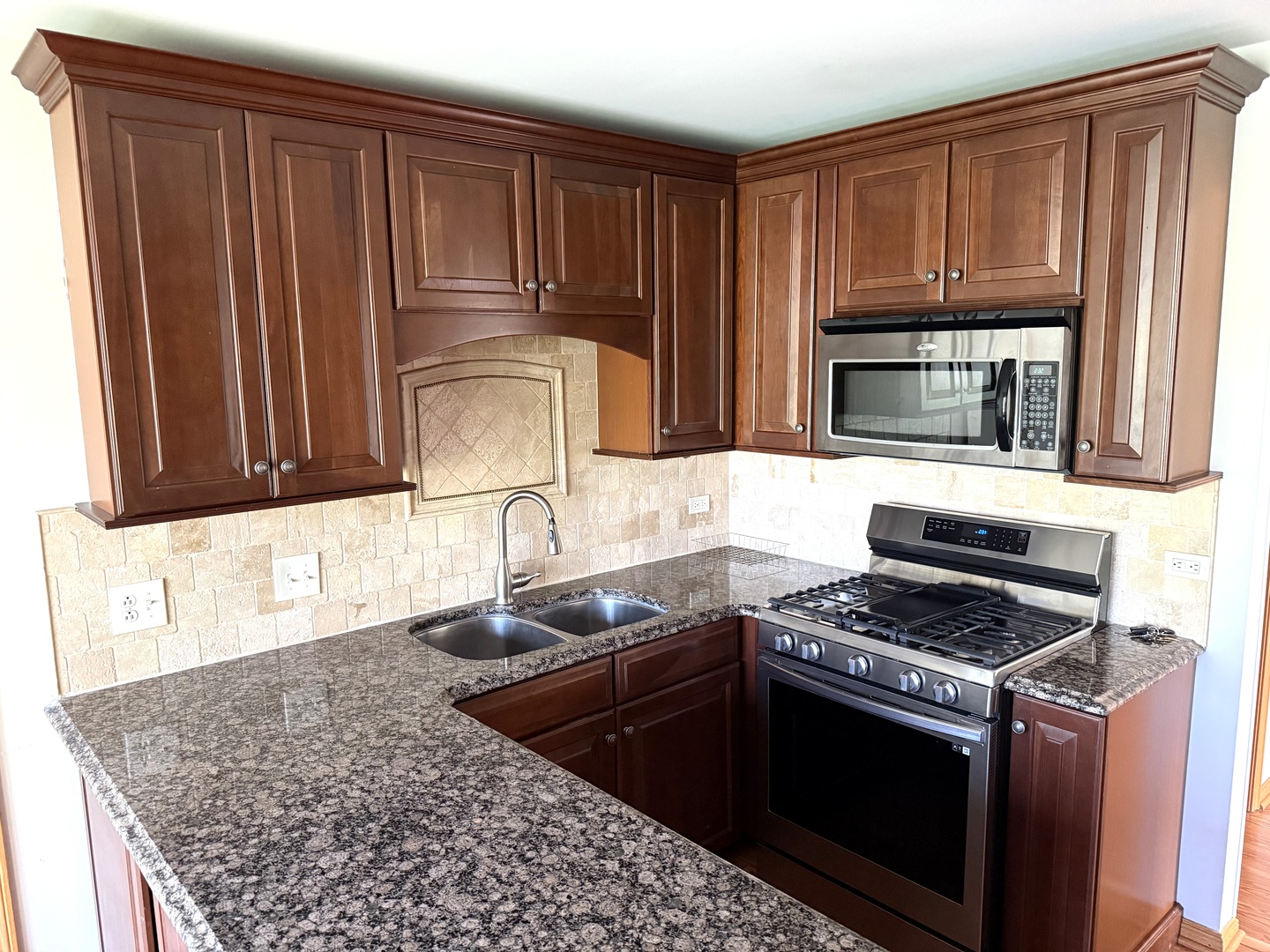 9931 Cambridge Court