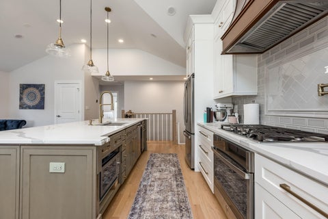 Tiny photo for 7315 N Oconto Avenue, Chicago, IL 60631 (MLS # 12752703)