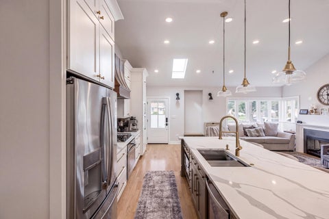 Tiny photo for 7315 N Oconto Avenue, Chicago, IL 60631 (MLS # 12752703)