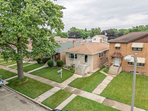 Photo of 2359 Burr Oak Avenue, North Riverside, IL 60546 (MLS # 12670834)
