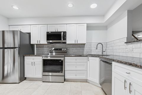 Tiny photo for 12822 Carriage Lane, Crestwood, IL 60418 (MLS # 12587994)