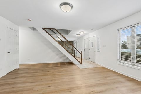 Tiny photo for 12822 Carriage Lane, Crestwood, IL 60418 (MLS # 12587994)