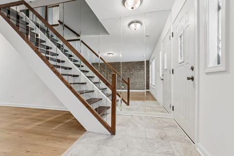 Tiny photo for 12822 Carriage Lane, Crestwood, IL 60418 (MLS # 12587994)