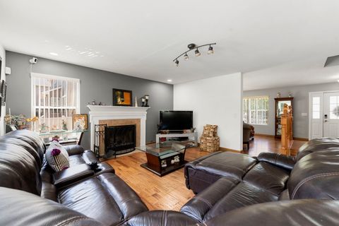 Tiny photo for 1300 Cambria Drive, Joliet, IL 60431 (MLS # 12487087)