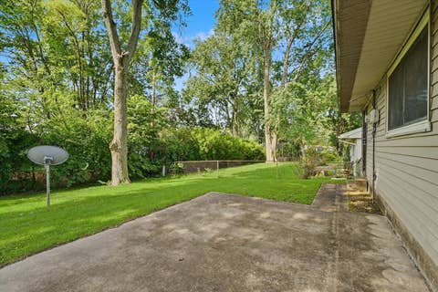 Tiny photo for 2803 E Illinois Street, Urbana, IL 61802 (MLS # 12732867)