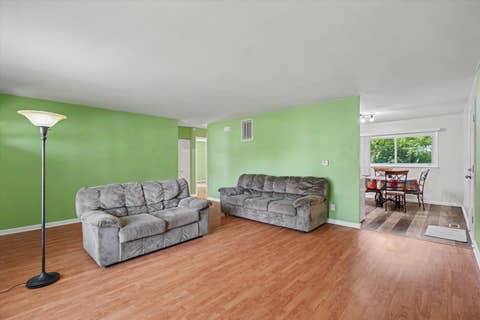 Tiny photo for 2803 E Illinois Street, Urbana, IL 61802 (MLS # 12732867)