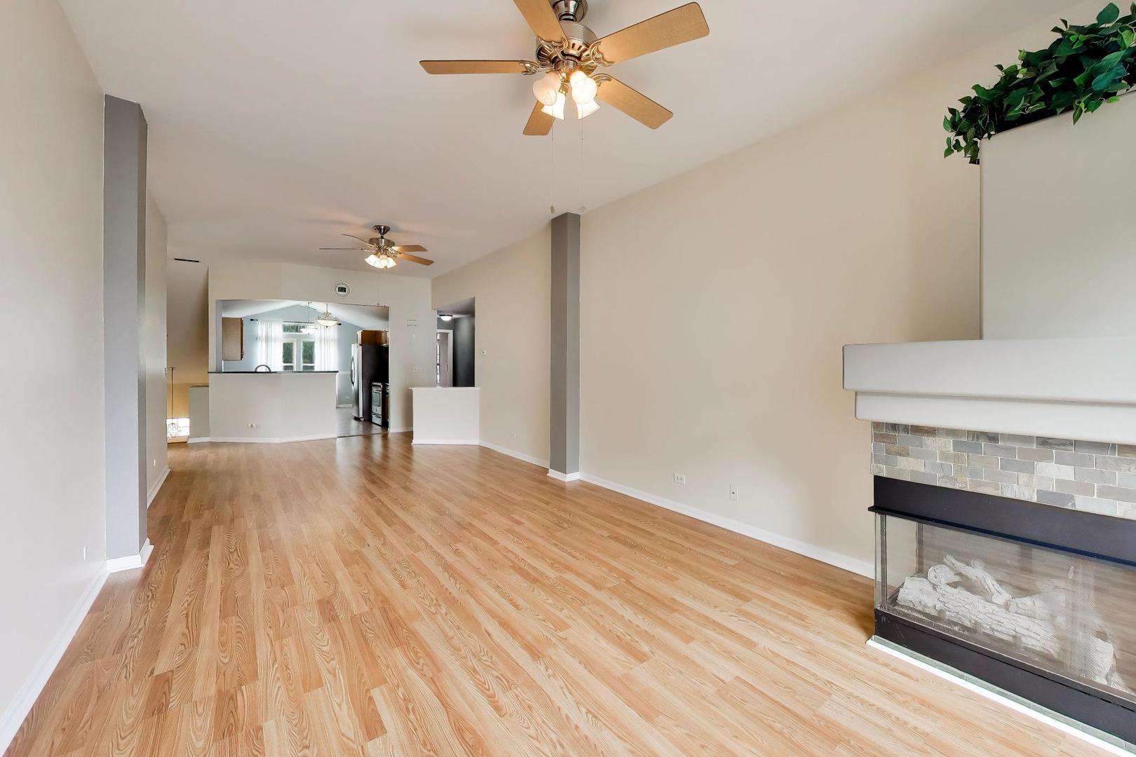 939 Charlela Lane 939