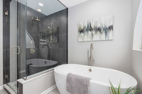 Tiny photo for 1925 N Maud Avenue #1, Chicago, IL 60614 (MLS # 12612433)