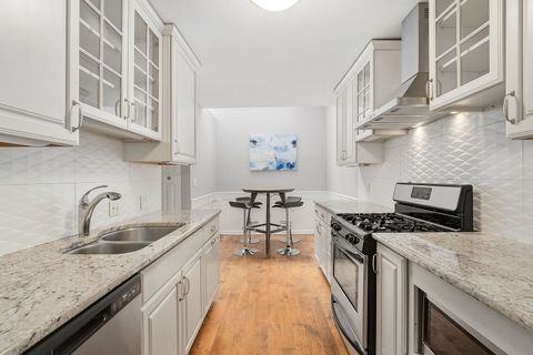 Tiny photo for 1925 N Maud Avenue #1, Chicago, IL 60614 (MLS # 12612433)