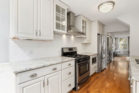 Tiny photo for 1925 N Maud Avenue #1, Chicago, IL 60614 (MLS # 12612433)