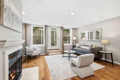 Tiny photo for 1925 N Maud Avenue #1, Chicago, IL 60614 (MLS # 12612433)